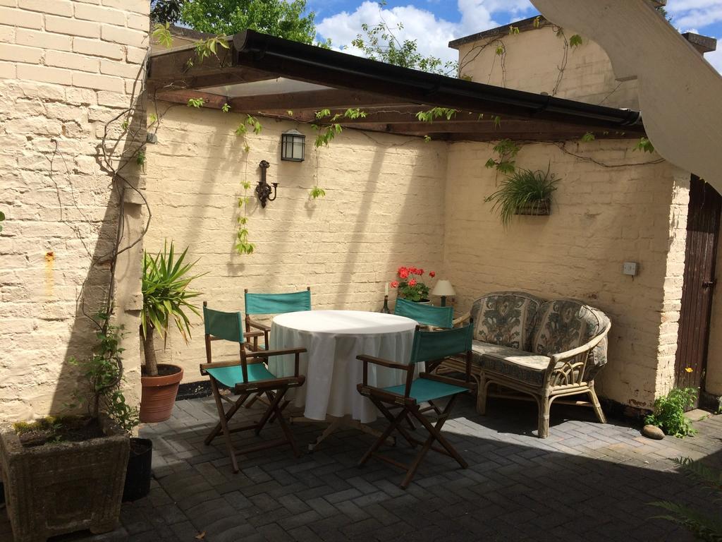Little Manor Acomodação com café da manhã Cheltenham Exterior foto
